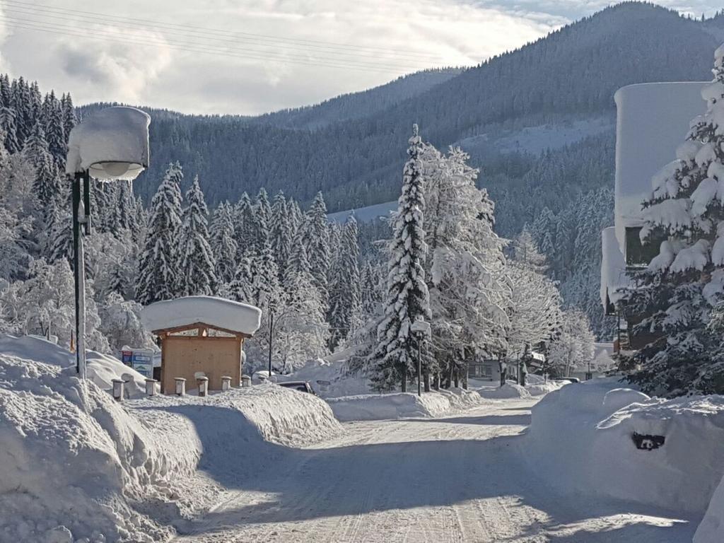 Pension Haus Rohrmoser Ξενοδοχείο Lungötz Εξωτερικό φωτογραφία